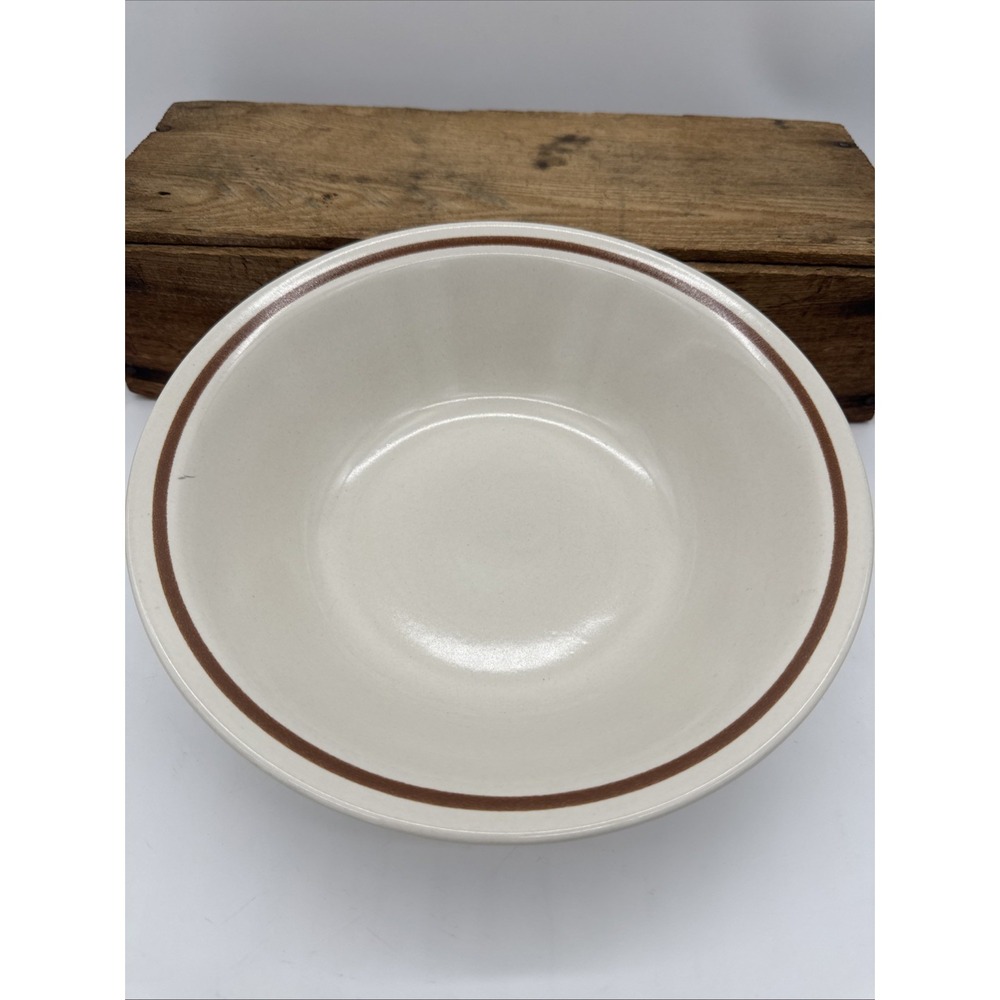 Serving Vegetable Bowl 9.5" Wide Ekco Eterna Camelot Japan Vintage Discontinued